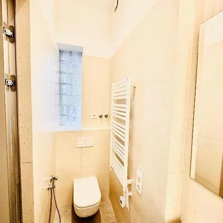 Apartment в центрі